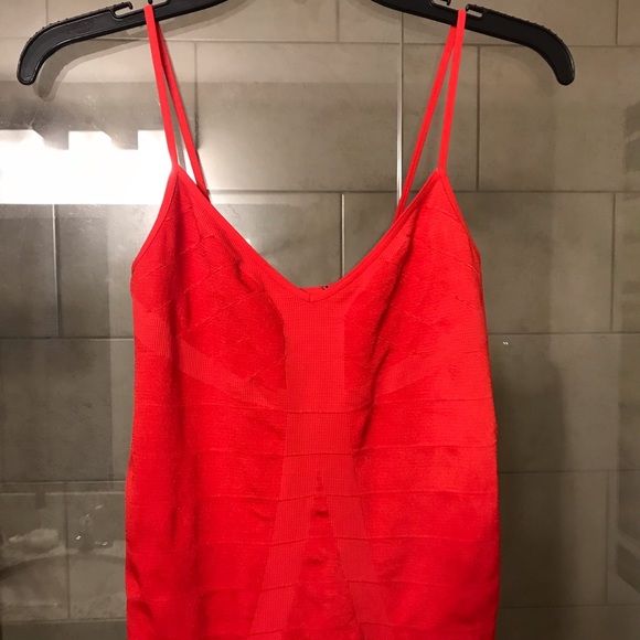 BEBE Red Shinny Seamless Mini Dress Ribbed & Bandage Detail Adj Spaghetti Strap - Picture 4 of 12